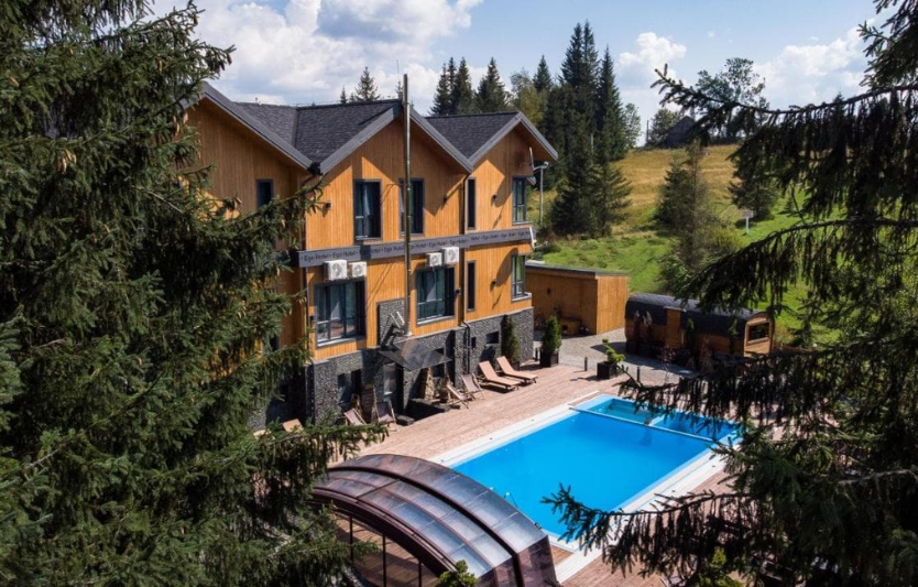 Ego Hotel & SPA — готель преміум-класу з панорамою Карпат
