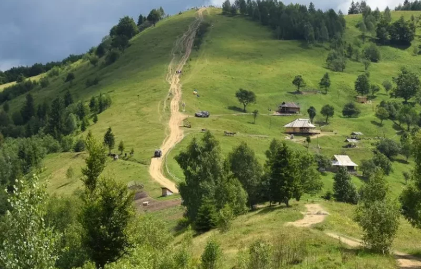 _Гора Маковиця — підйом із Яремче
