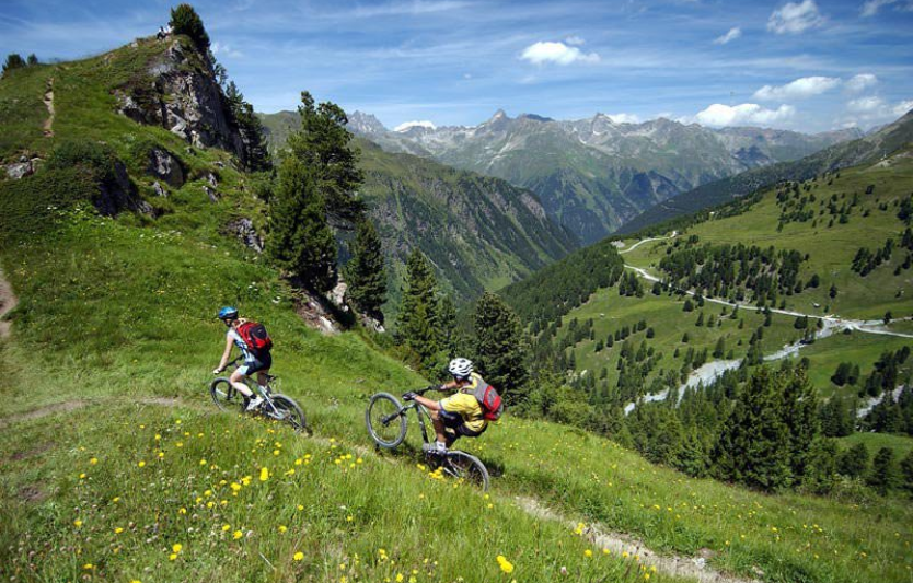 Gravel & MTB навколо Ворохти 2–4-годинні петлі без «жорсткого» градієнта