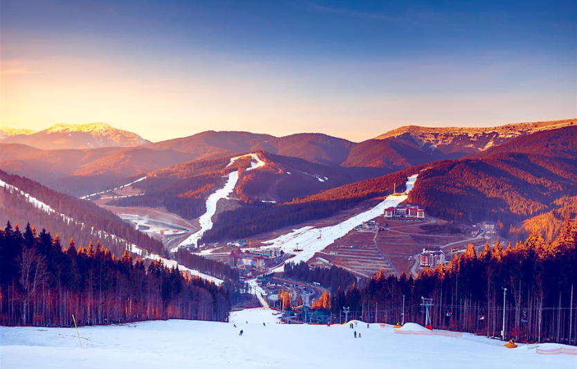 Топ зимових активностей у Карпатах 2025